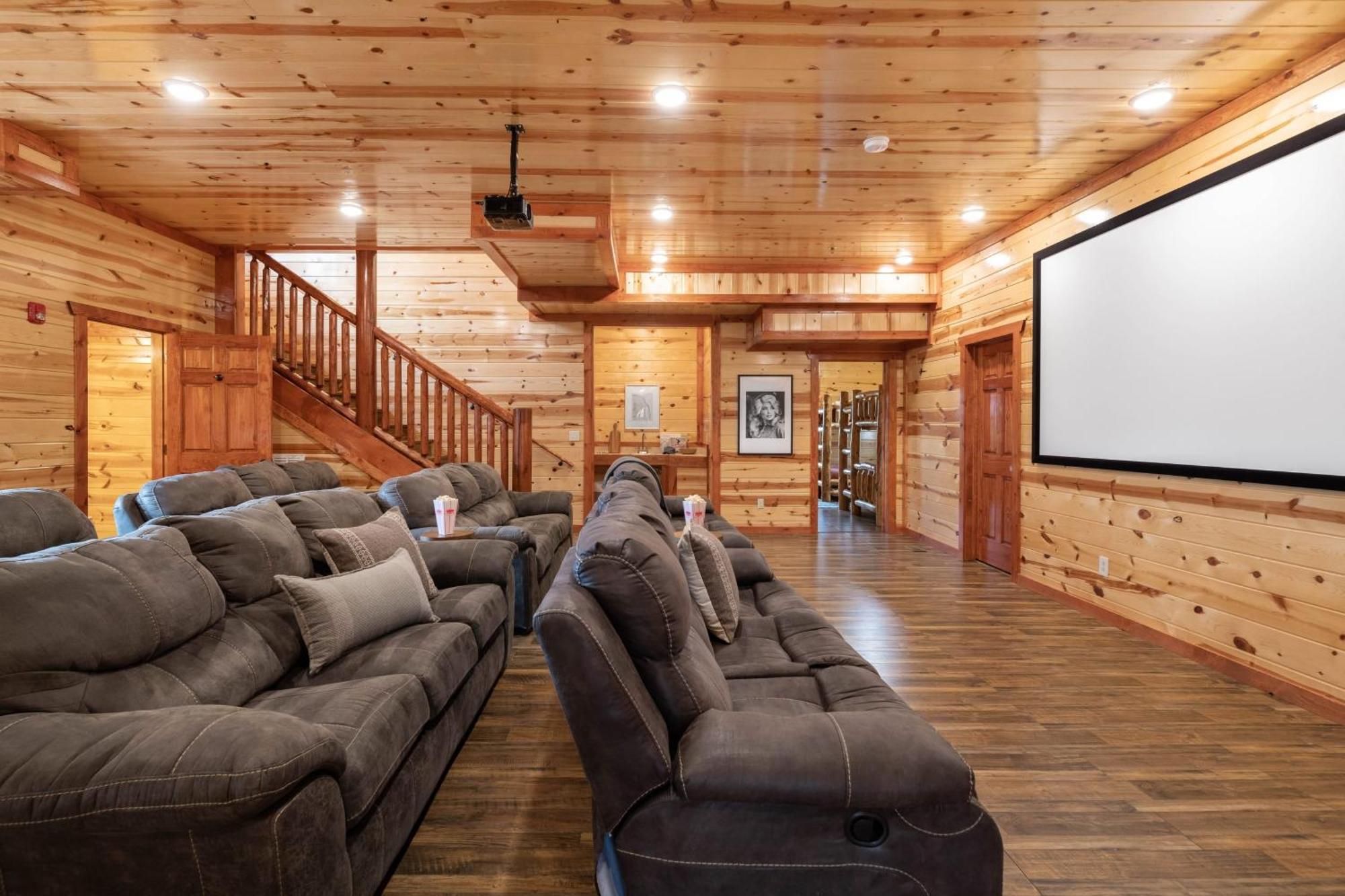 Sugarland By Avantstay Sleeps 28 Home Theatre Two Hot Tubs Indoor Pool Incredible Views Pigeon Forge Exterior foto